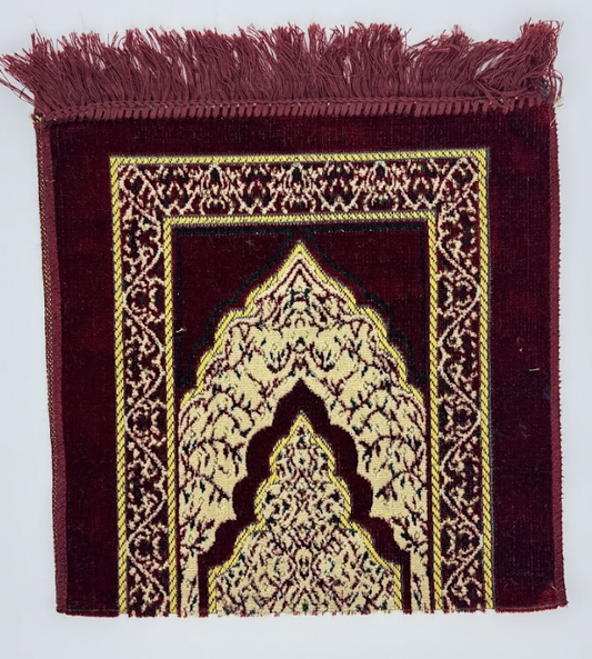 Kids' Maroon & Gold Islamic Prayer Mat – Child-Sized Janamaz