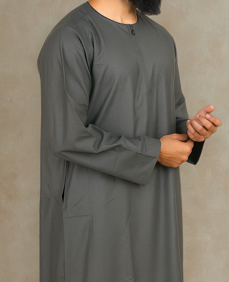 Dark Grey Omani Thobe